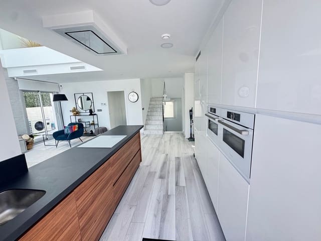 4 chambre Villa/Maison à vendre à Dehesa de Campoamor, Orihuela avec piscine - 635 000 € (Ref: 9844305)