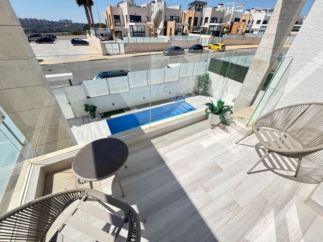 4 chambre Villa/Maison à vendre à Dehesa de Campoamor, Orihuela avec piscine - 635 000 € (Ref: 9844305)