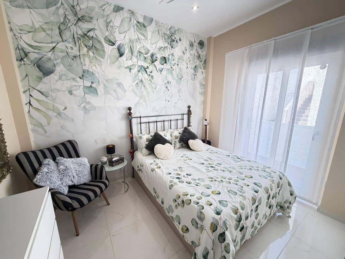 3 bedroom Villa for sale in Villamartin with pool - € 449,000 (Ref: 9844311)