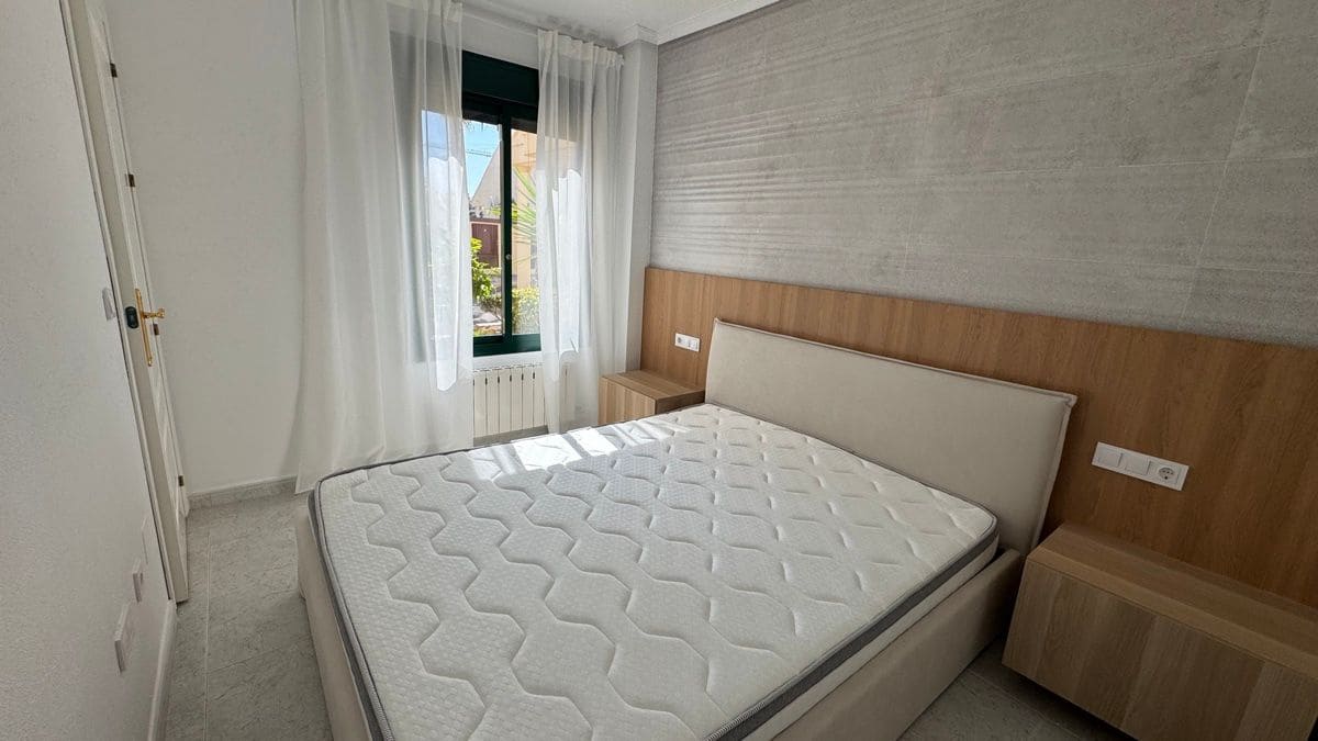 Apartamento de 2 habitaciones en Dehesa de Campoamor en venta con piscina - 239.000 € (Ref: 9844312)
