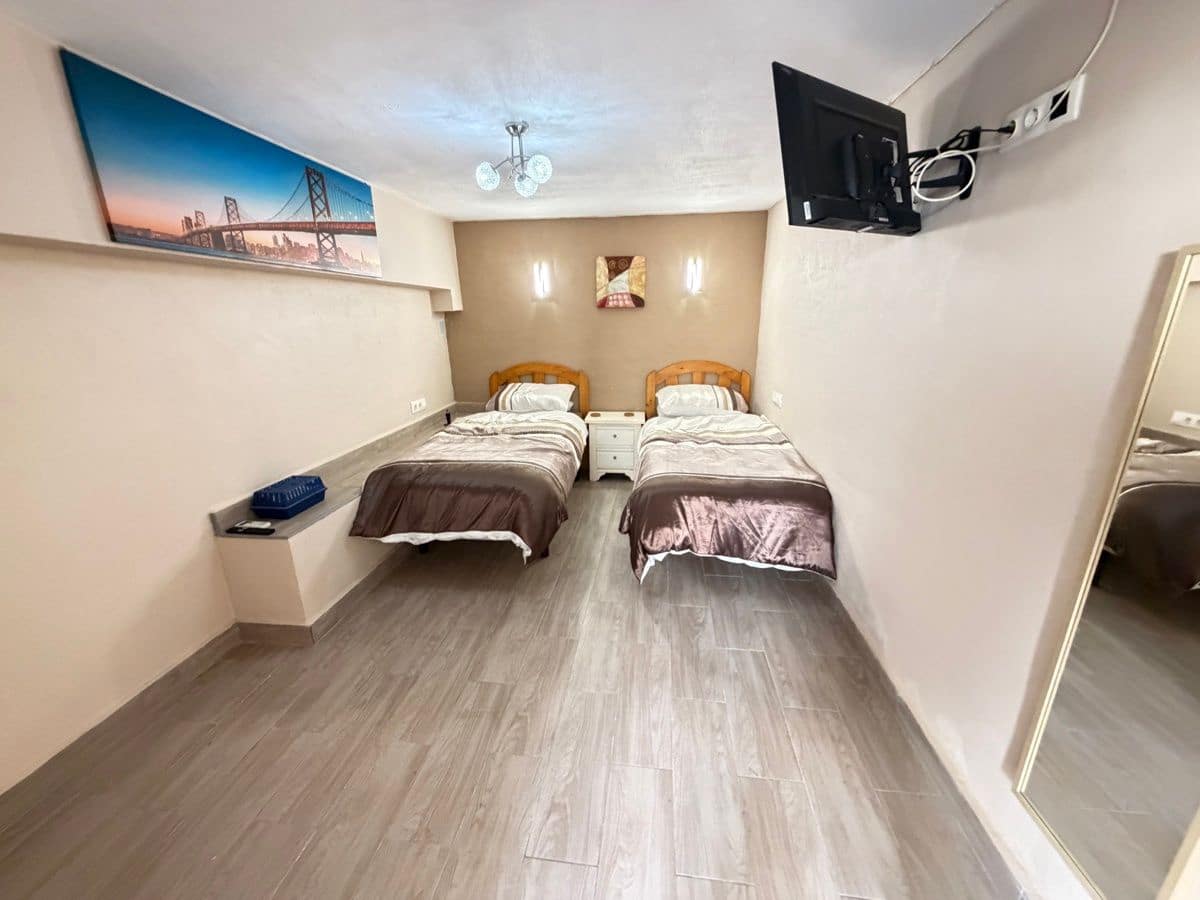 Bungalow de 2 habitaciones en San Miguel de Salinas en venta - 156.950 € (Ref: 9844314)