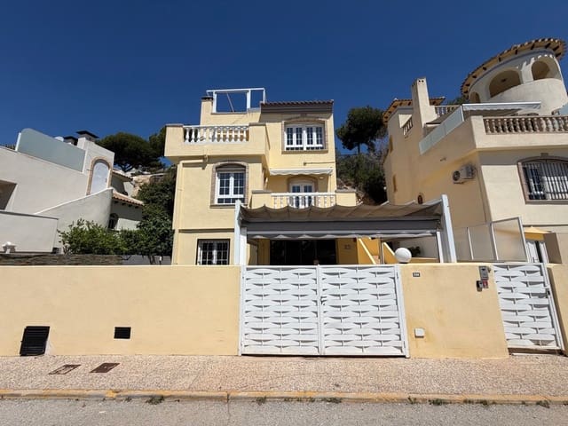 4 soverom Villa til salgs i Las Ramblas Golf, Orihuela med svømmebasseng - € 349 995 (Ref: 9845065)