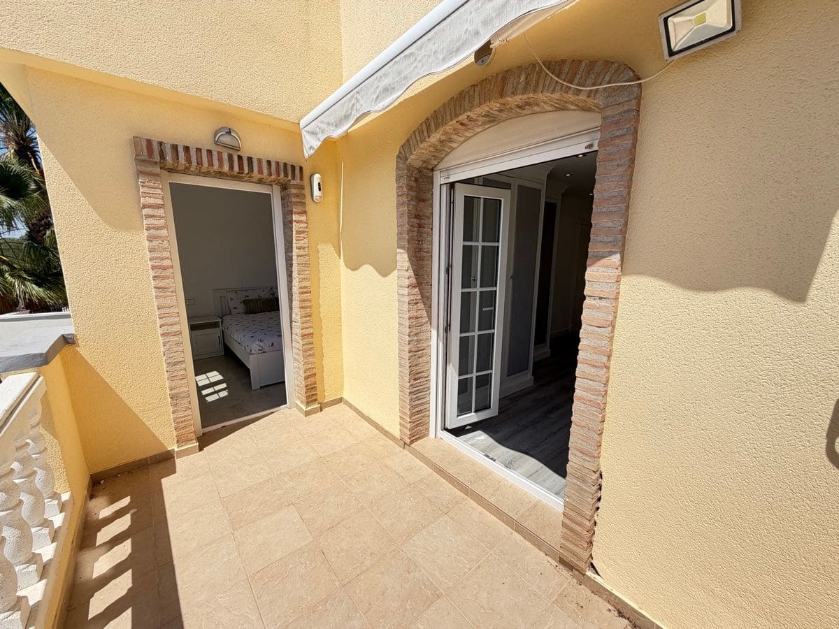 4 soverom Villa til salgs i Las Ramblas Golf med svømmebasseng - € 349 995 (Ref: 9845065)
