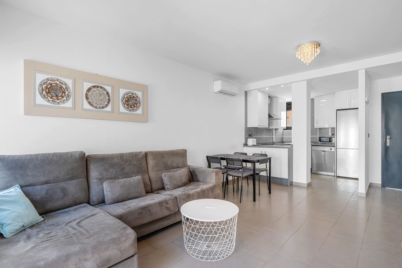2 Zimmer Apartment zu verkaufen in Orihuela Costa mit Pool - 339.000 € (Ref: 9858822)