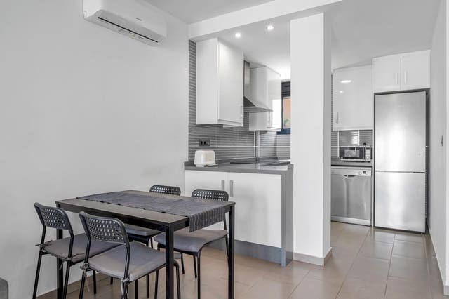 2 Zimmer Apartment zu verkaufen in La Zenia, Orihuela mit Pool - 339.000 € (Ref: 9858822)