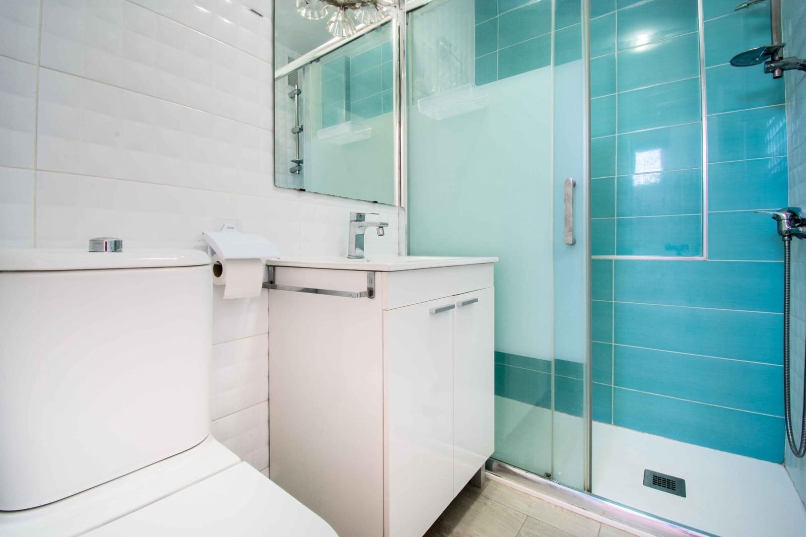 1 Zimmer Apartment zu verkaufen in Benidorm mit Pool - 223.000 € (Ref: 9859928)