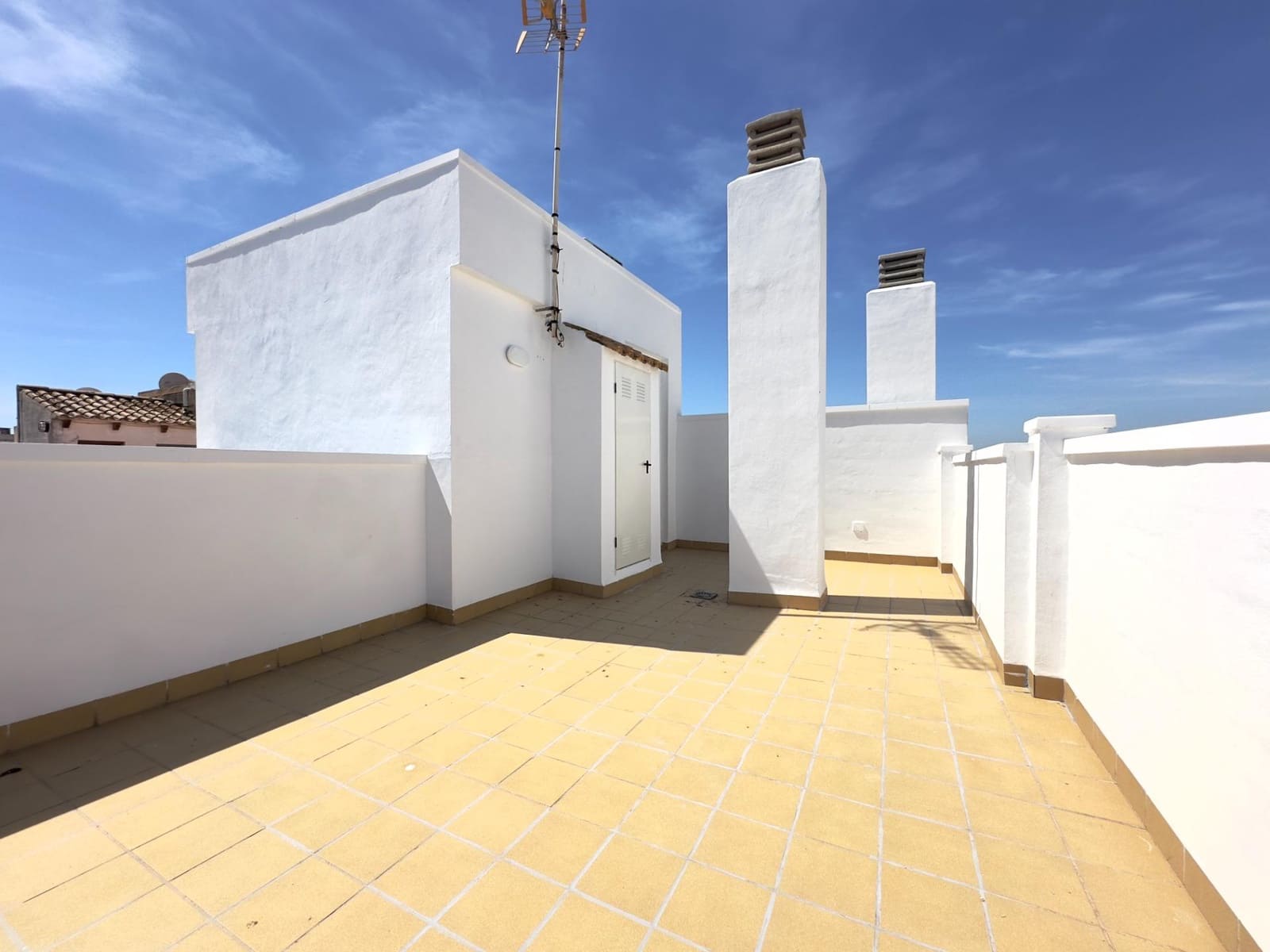 Apartamento de 2 habitaciones en Torrevieja en venta - 194.700 € (Ref: 9860705)