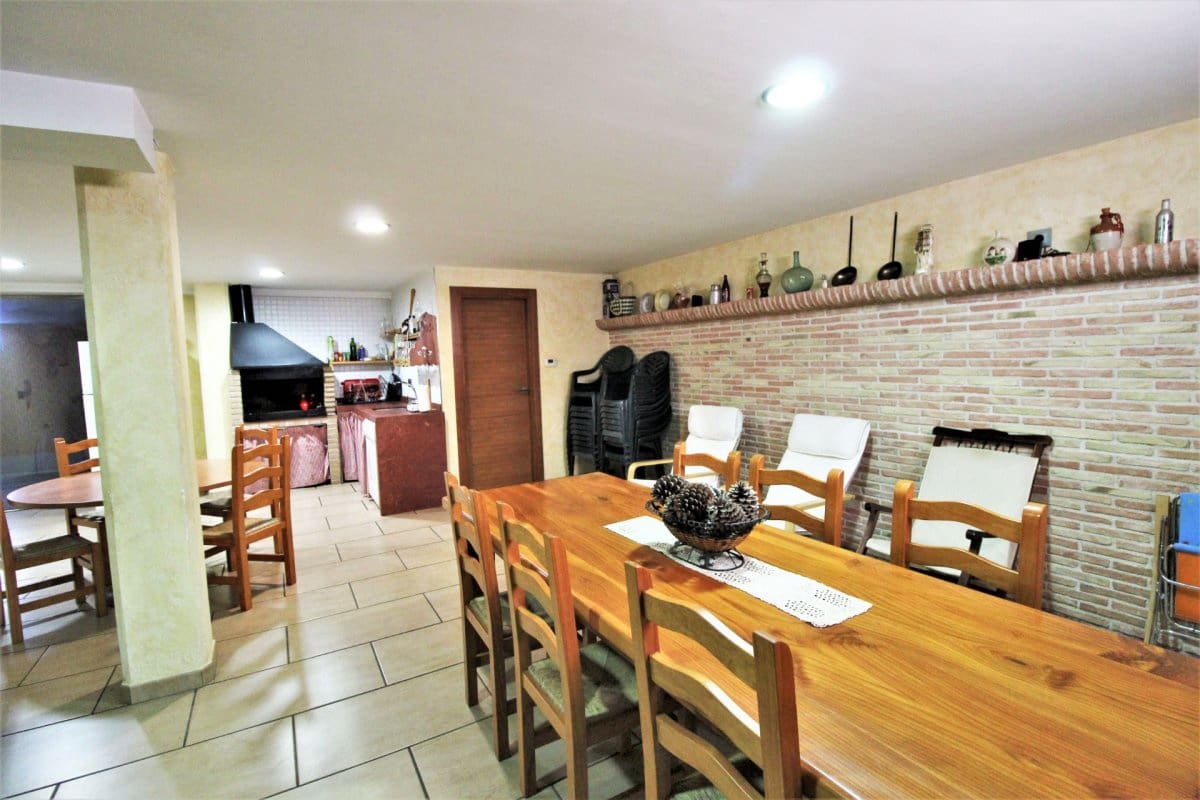 5 soverom Villa til salgs i Murcia by med svømmebasseng garasje - € 899 000 (Ref: 9860739)