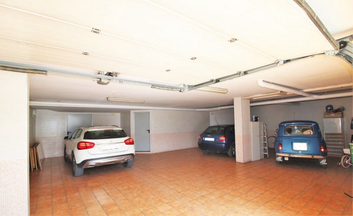 5 soverom Villa til salgs i Murcia by med svømmebasseng garasje - € 899 000 (Ref: 9860739)