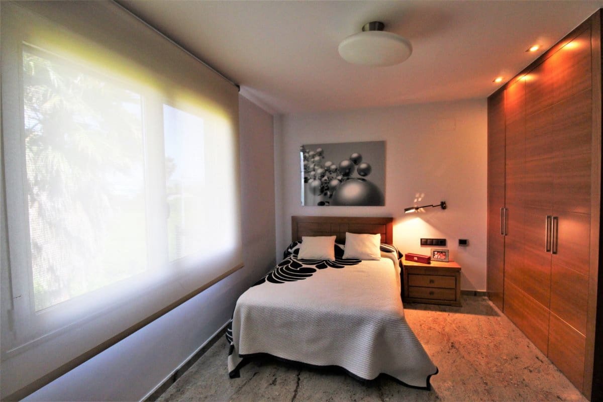 5 soverom Villa til salgs i Murcia by med svømmebasseng garasje - € 899 000 (Ref: 9860739)