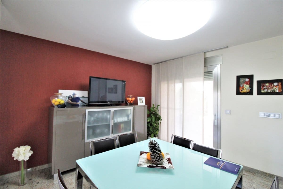 5 soverom Villa til salgs i Murcia by med svømmebasseng garasje - € 899 000 (Ref: 9860739)