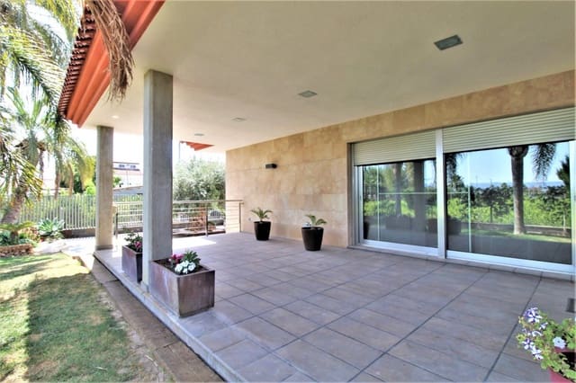 5 soverom Villa til salgs i El Raal, Murcia by med svømmebasseng garasje - € 899 000 (Ref: 9860739)