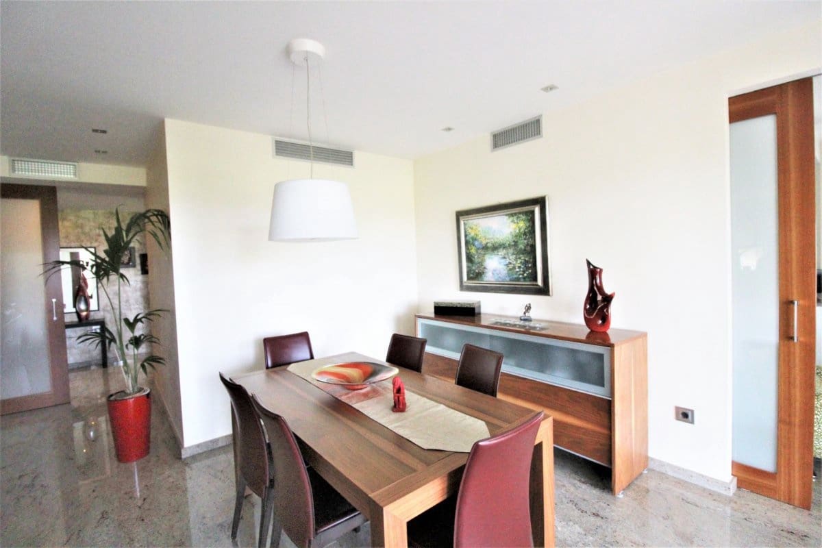 5 soverom Villa til salgs i Murcia by med svømmebasseng garasje - € 899 000 (Ref: 9860739)