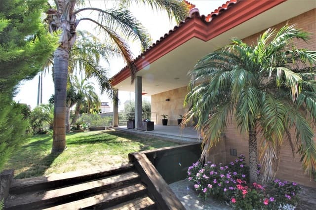 5 soverom Villa til salgs i El Raal, Murcia by med svømmebasseng garasje - € 899 000 (Ref: 9860739)