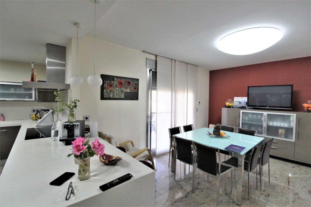 5 soverom Villa til salgs i Murcia by med svømmebasseng garasje - € 899 000 (Ref: 9860739)