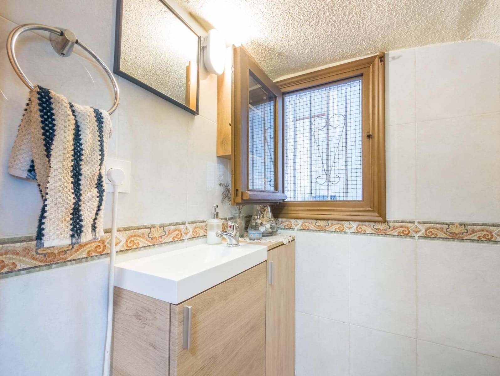 3 chambre Villa/Maison à vendre à Torrevieja - 185 000 € (Ref: 9862106)