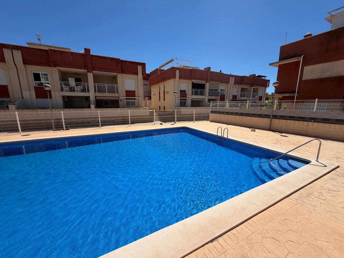 2 bedroom Apartment for sale in Dehesa de Campoamor with pool - € 214,995 (Ref: 9862107)