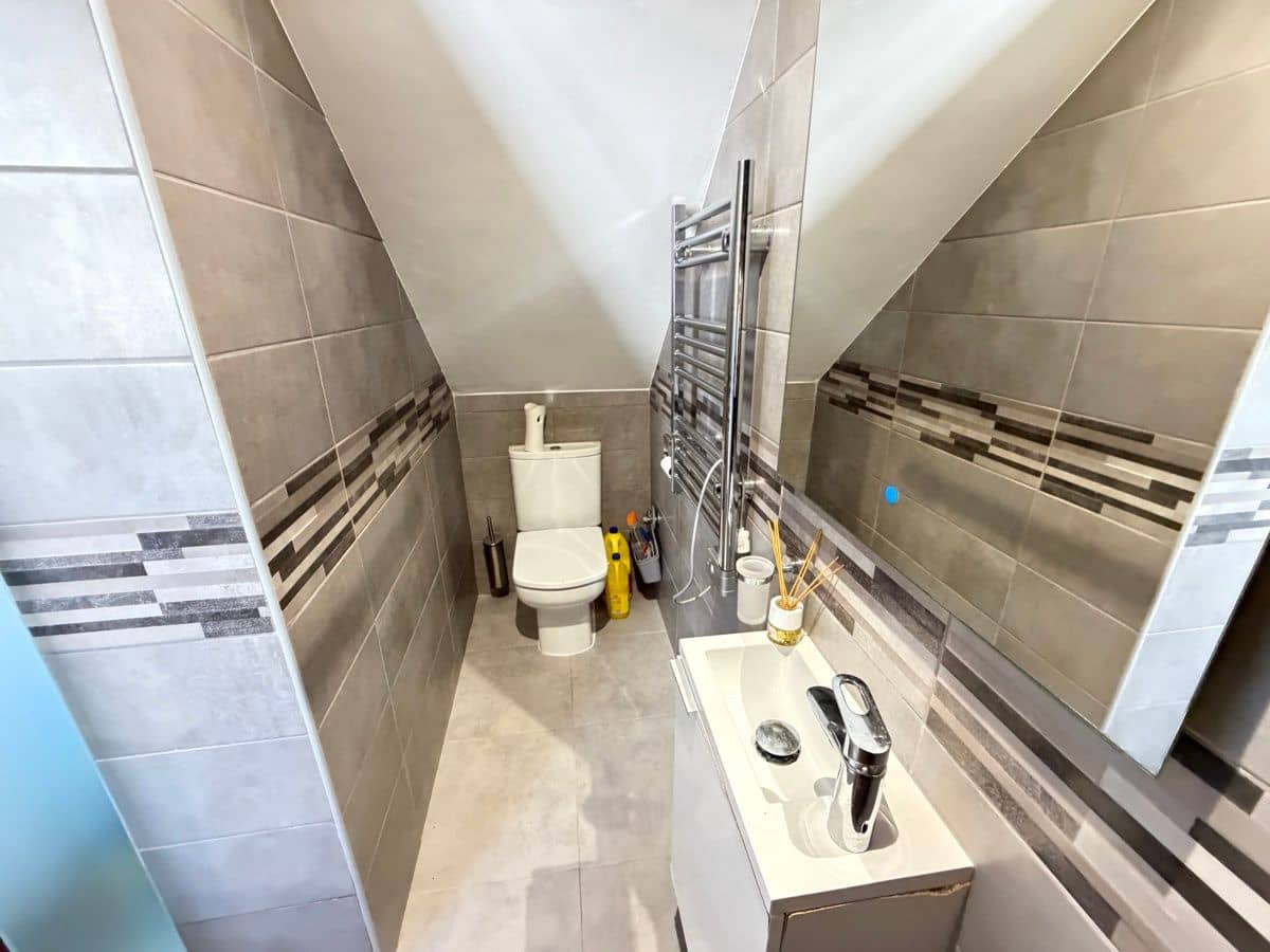 2 soveværelse Villa til salg i Villamartin med swimmingpool - € 249.000 (Ref: 9862109)