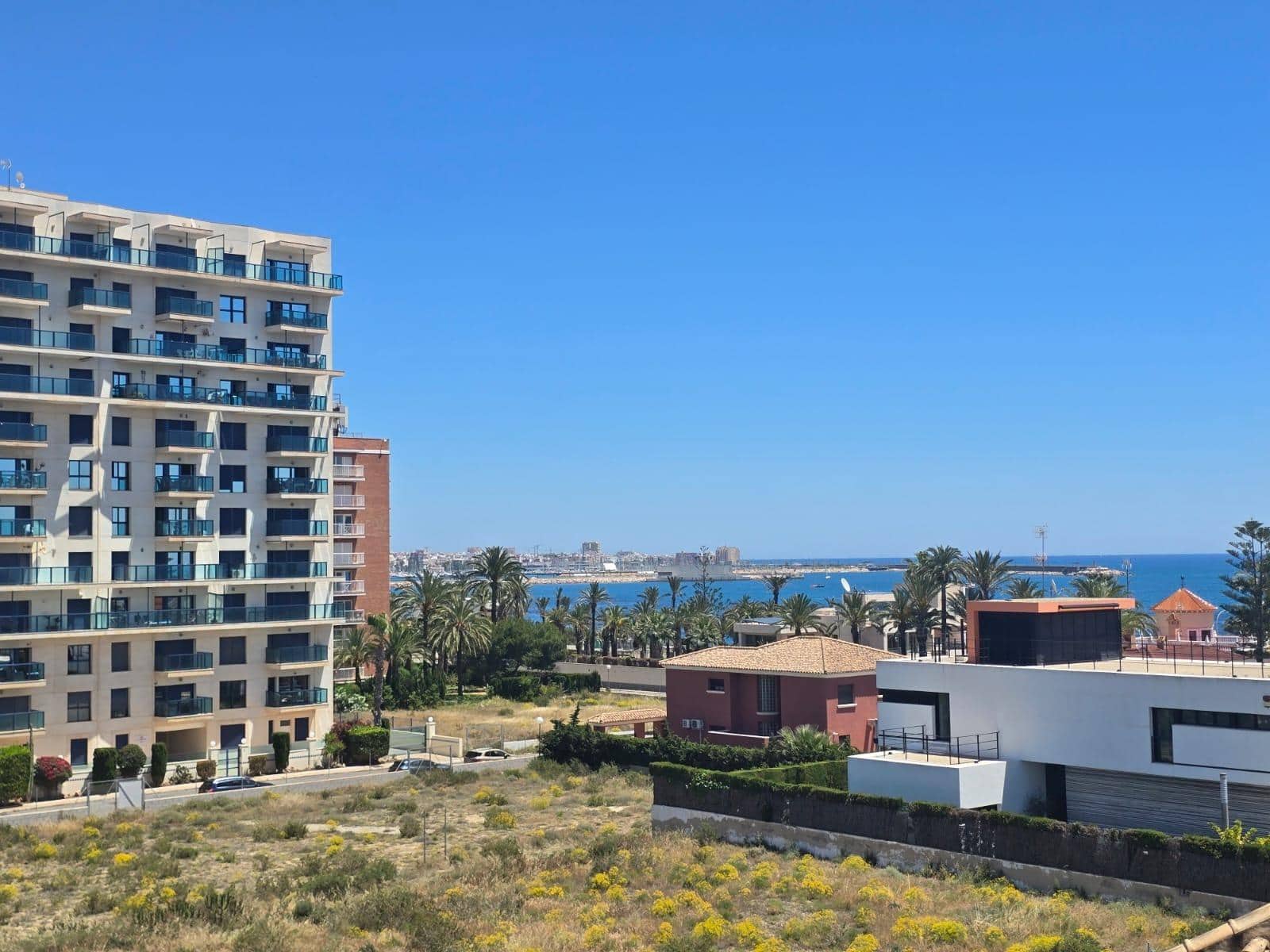 2 quarto Penthouse para venda em Torrevieja com piscina - 258 150 € (Ref: 9865981)