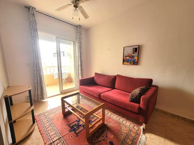 Apartamento de 2 habitaciones en Las Piscinas Naturales, Torrevieja en venta con piscina - 144.228 € (Ref: 9865984)
