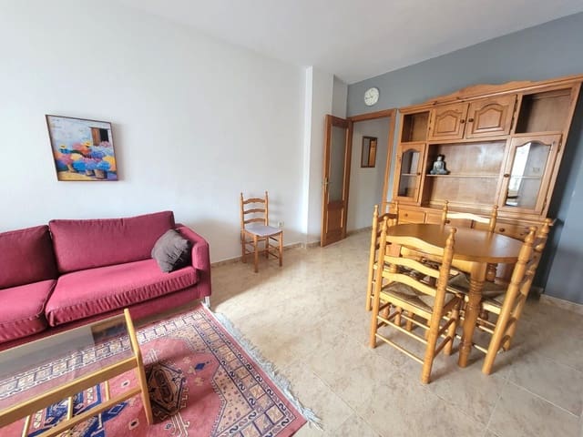 Apartamento de 2 habitaciones en Las Piscinas Naturales, Torrevieja en venta con piscina - 144.228 € (Ref: 9865984)