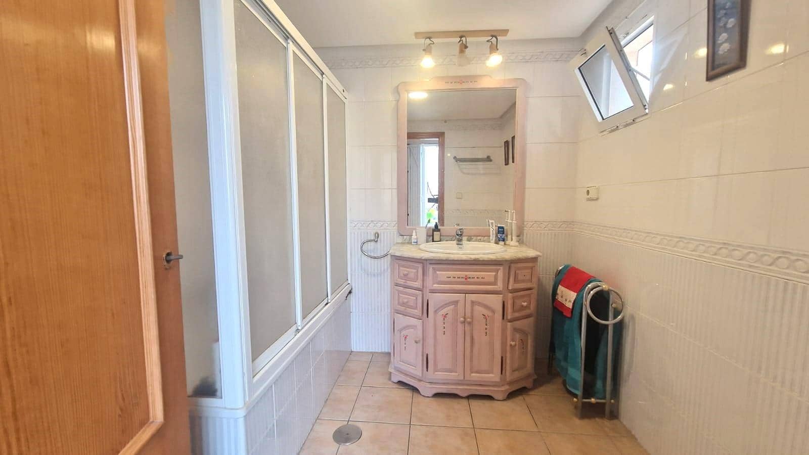 2 bedroom Townhouse for sale in Torrevieja with pool - € 210,000 (Ref: 9865993)