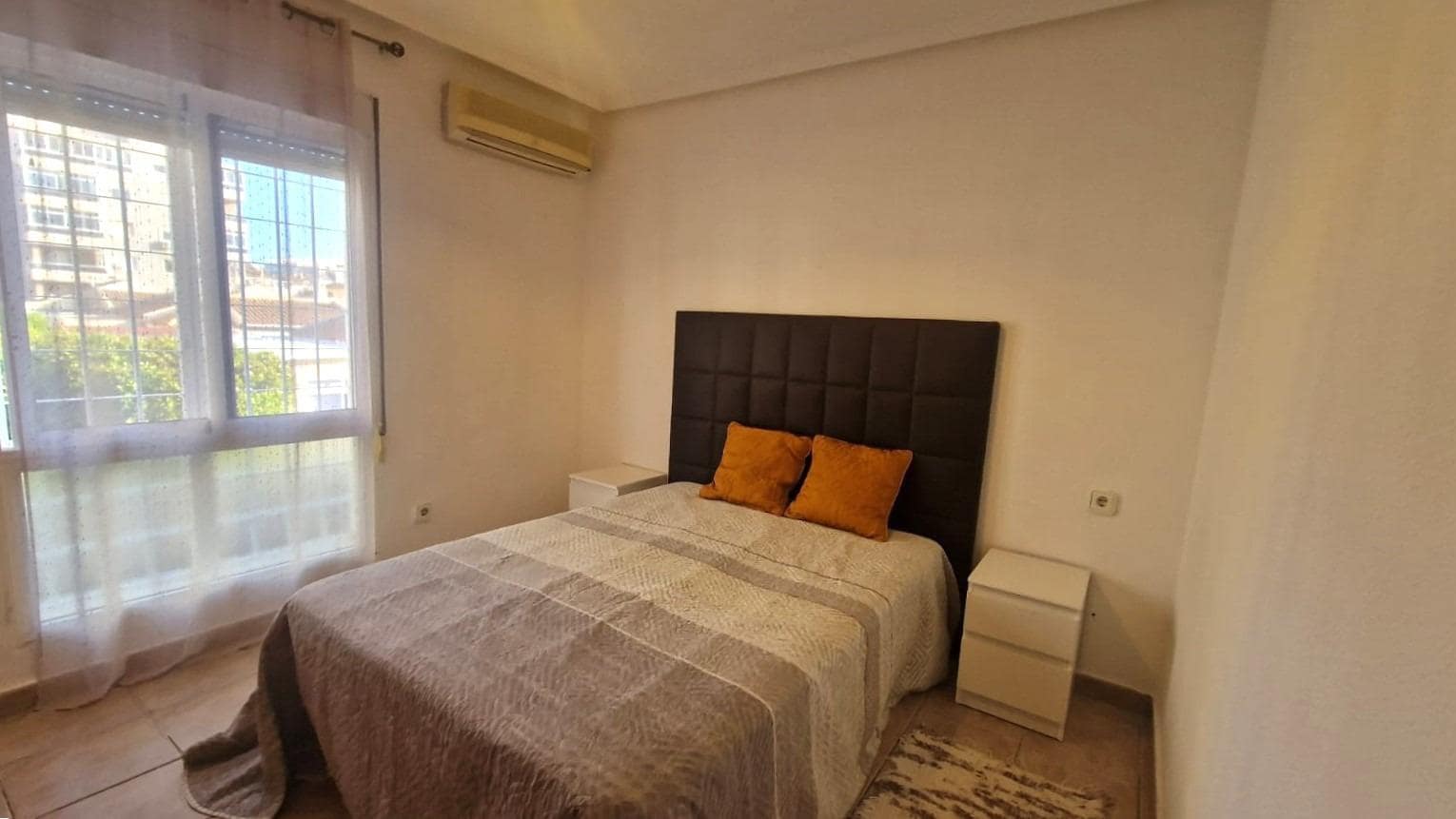 2 bedroom Townhouse for sale in Torrevieja with pool - € 210,000 (Ref: 9865993)