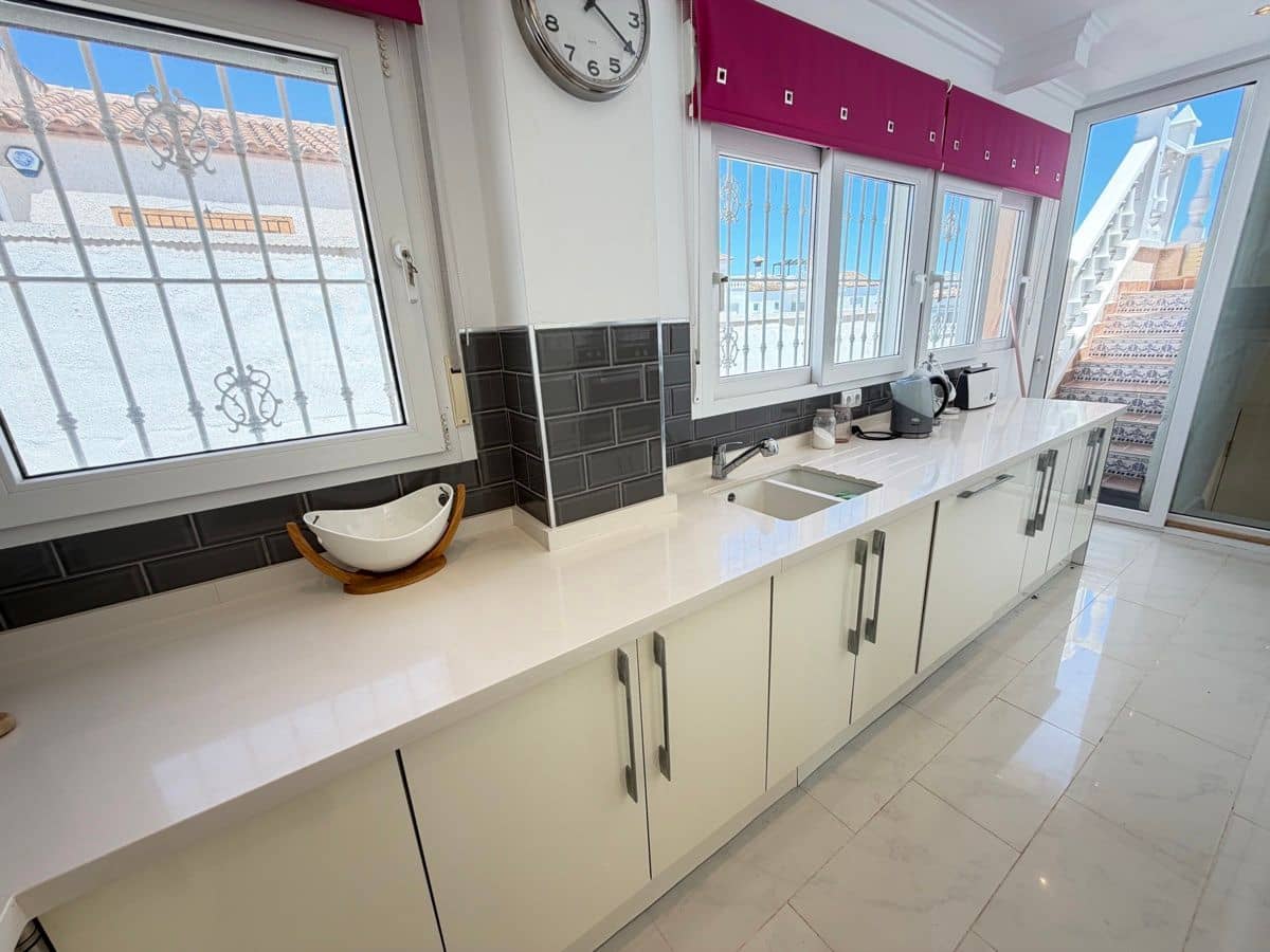 4 sypialnia Willa na sprzedaż w Torremendo z basenem - 335 000 € (Ref: 9866651)