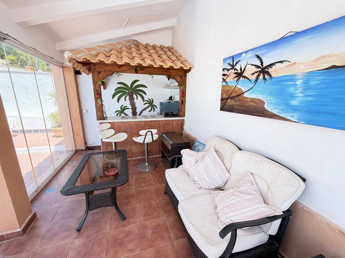 4 sypialnia Willa na sprzedaż w Torremendo z basenem - 335 000 € (Ref: 9866651)