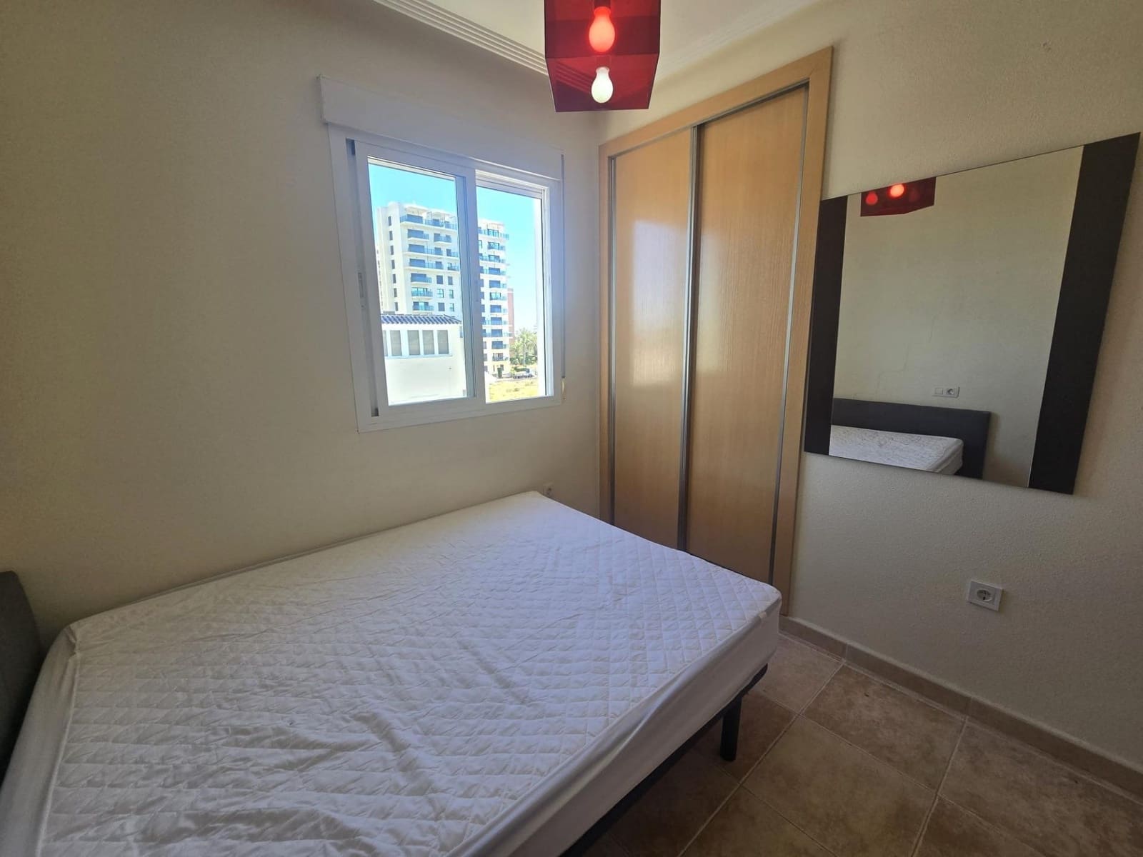 3 makuuhuone Kattohuoneisto myytävänä paikassa Torrevieja mukana uima-altaan - 295 000 € (Ref: 9869495)