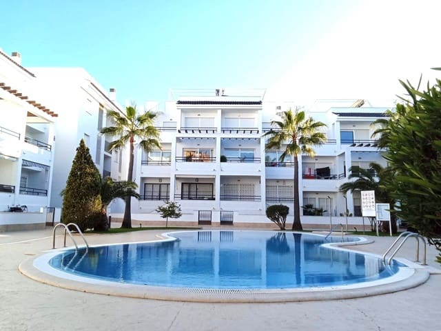 3 makuuhuone Kattohuoneisto myytävänä paikassa La Veleta, Torrevieja mukana uima-altaan - 295 000 € (Ref: 9869495)