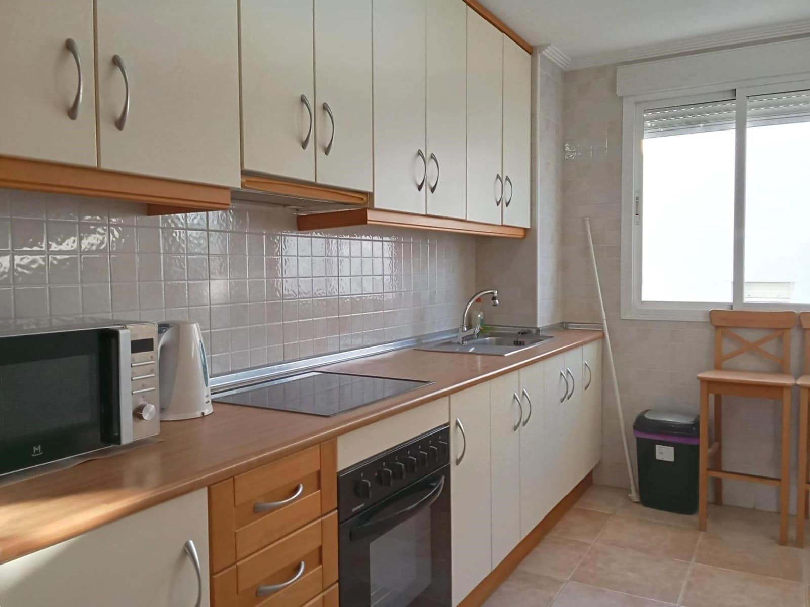 3 makuuhuone Kattohuoneisto myytävänä paikassa Torrevieja mukana uima-altaan - 295 000 € (Ref: 9869495)