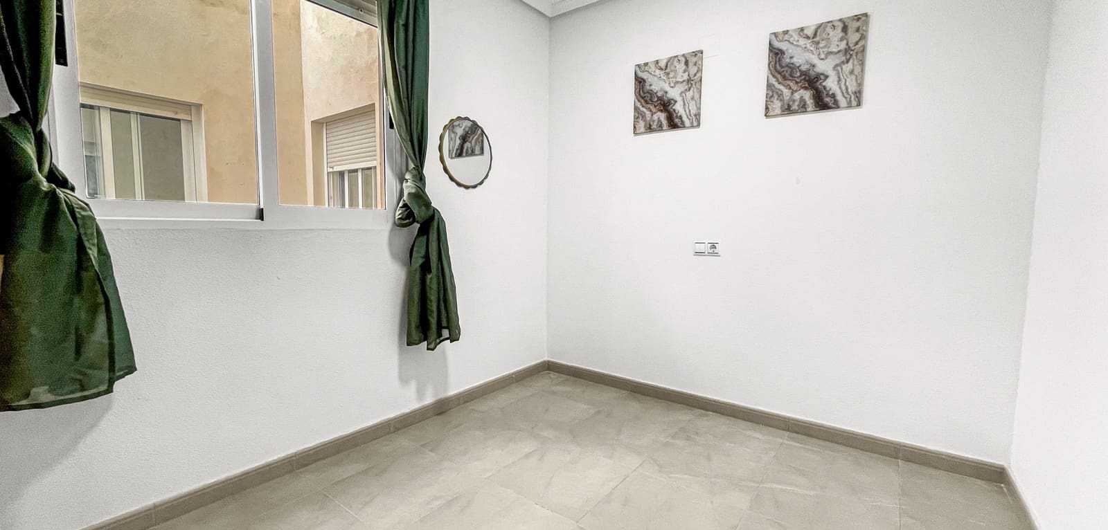 5 quarto Apartamento para venda em Torrevieja - 175 000 € (Ref: 9872054)