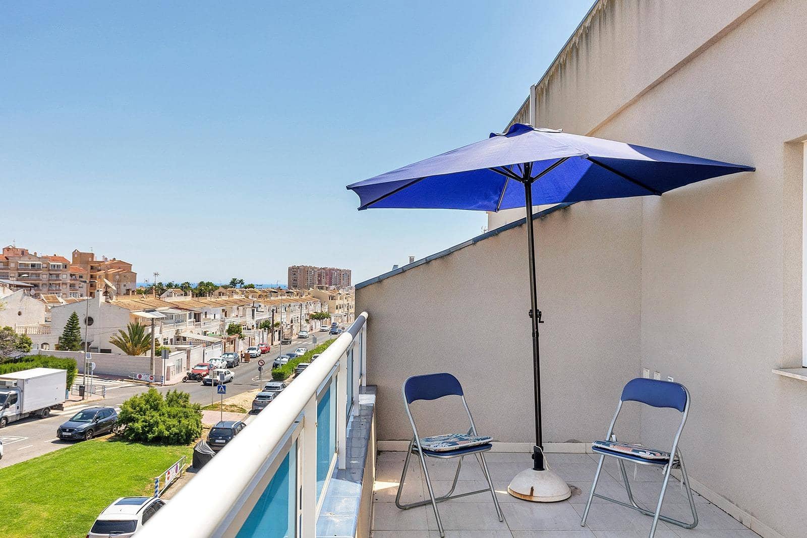 3 chambre Penthouse à vendre à Torrevieja avec piscine - 213 500 € (Ref: 9873212)