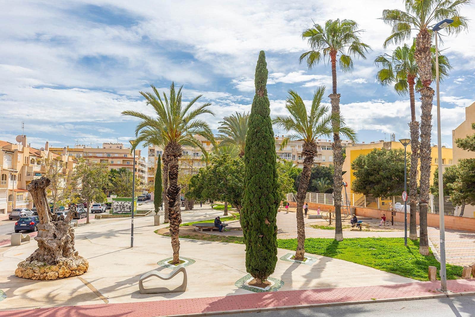 3 chambre Penthouse à vendre à Torrevieja avec piscine - 213 500 € (Ref: 9873212)