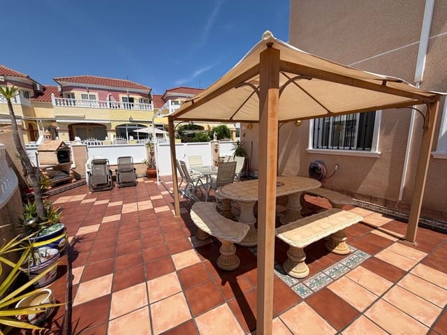 2 slaapkamer Huis te koop in La Zenia, Orihuela met zwembad - € 269.000 (Ref: 9874250)