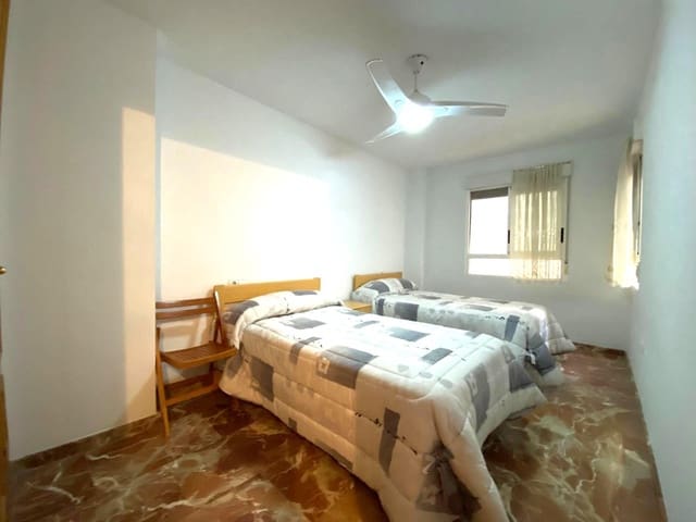 4 soverom Leilighet til salgs i Barrio del Centro, Alicante by - € 390 000 (Ref: 9876941)