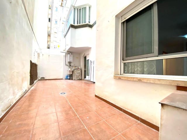 4 soverom Leilighet til salgs i Barrio del Centro, Alicante by - € 390 000 (Ref: 9876941)