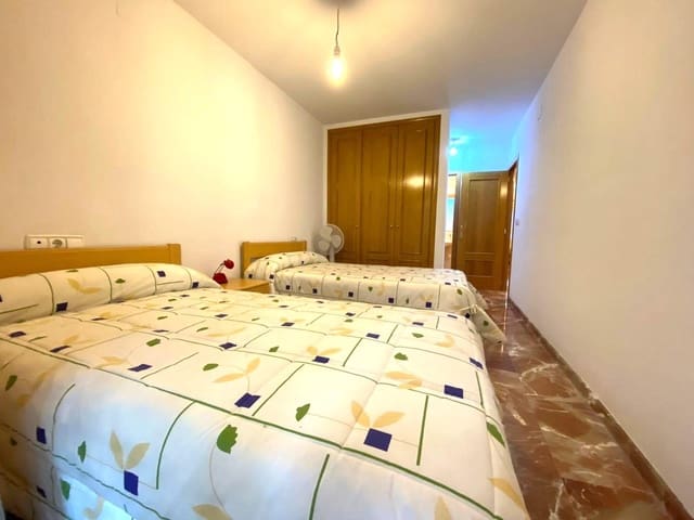 4 soverom Leilighet til salgs i Barrio del Centro, Alicante by - € 390 000 (Ref: 9876941)