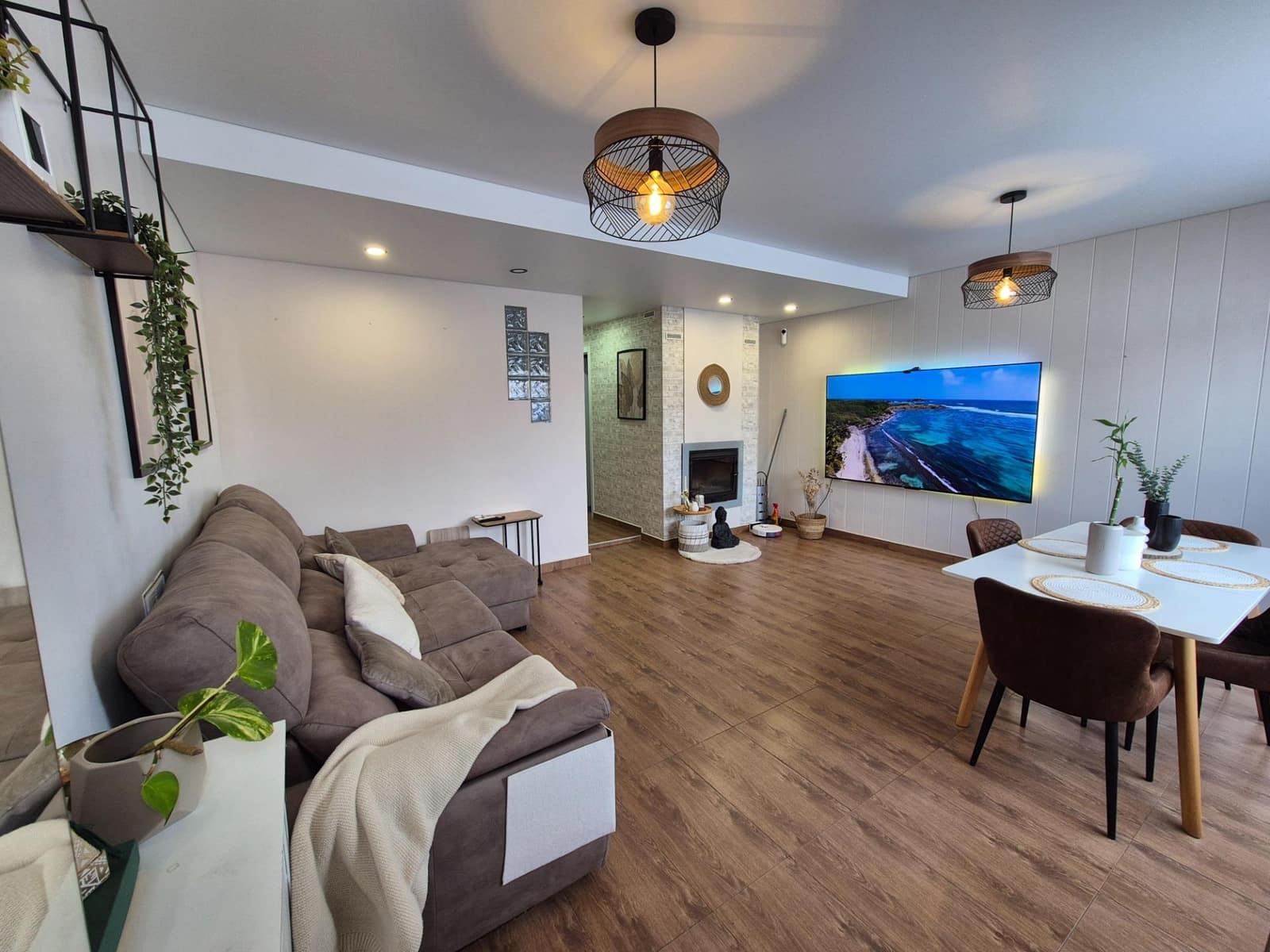 Bungalow myytävänä paikassa Torrevieja - 169 000 € (Ref: 9877294)