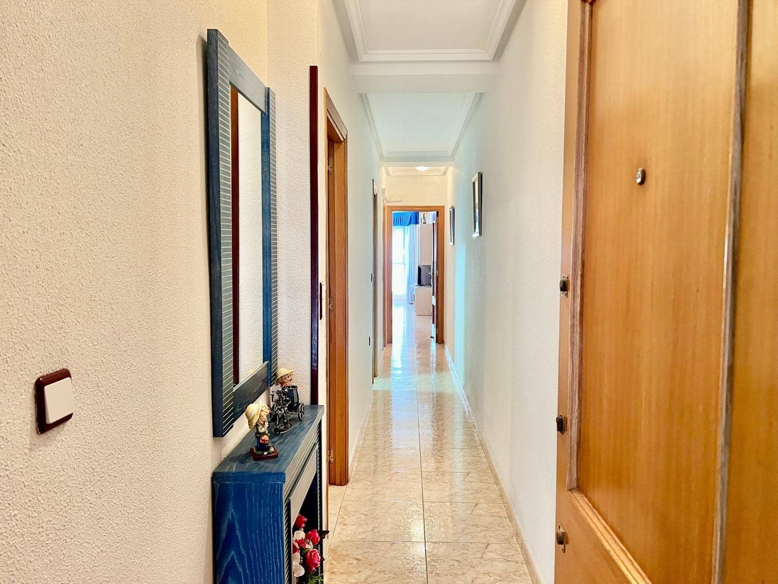 2 Zimmer Apartment zu verkaufen in Torrevieja - 169.900 € (Ref: 9877301)