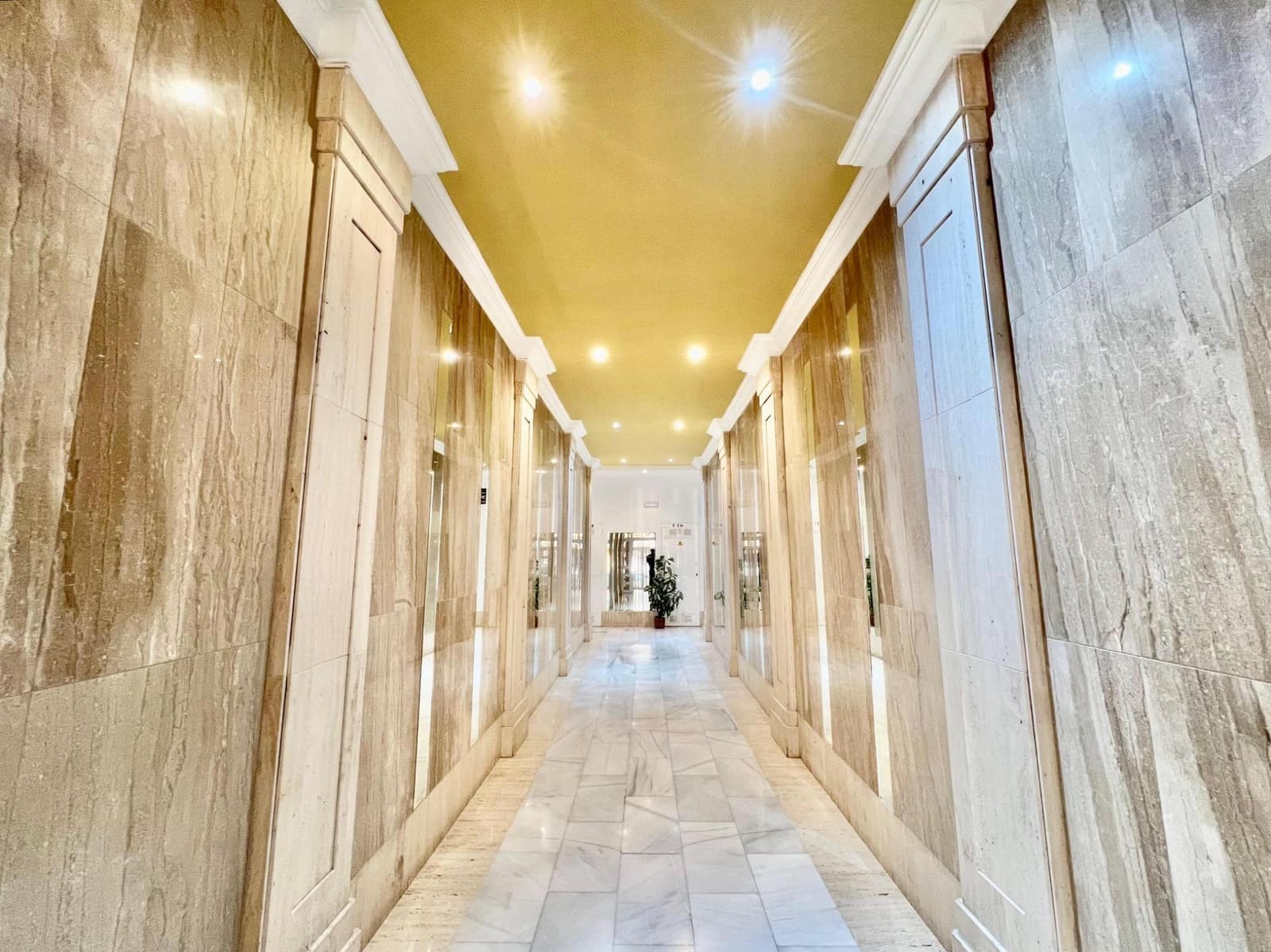2 Zimmer Apartment zu verkaufen in Torrevieja - 169.900 € (Ref: 9877301)