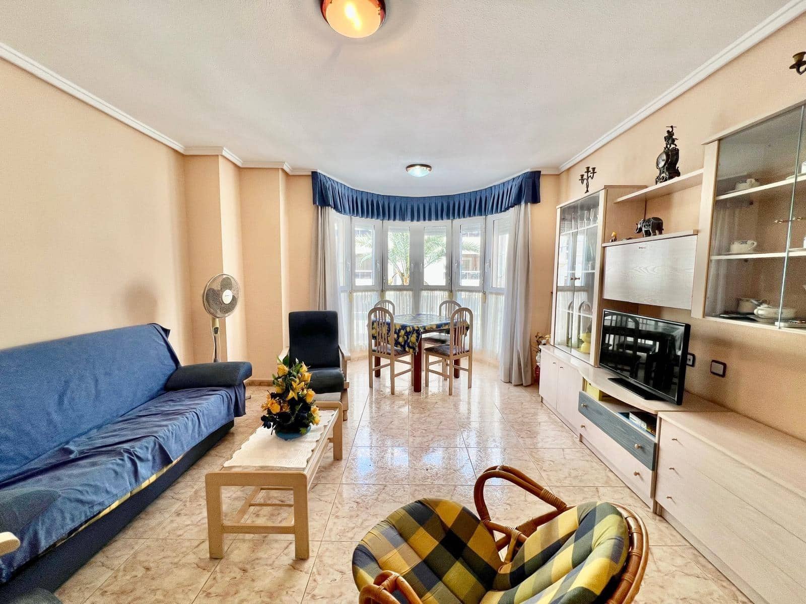 2 Zimmer Apartment zu verkaufen in Torrevieja - 169.900 € (Ref: 9877301)