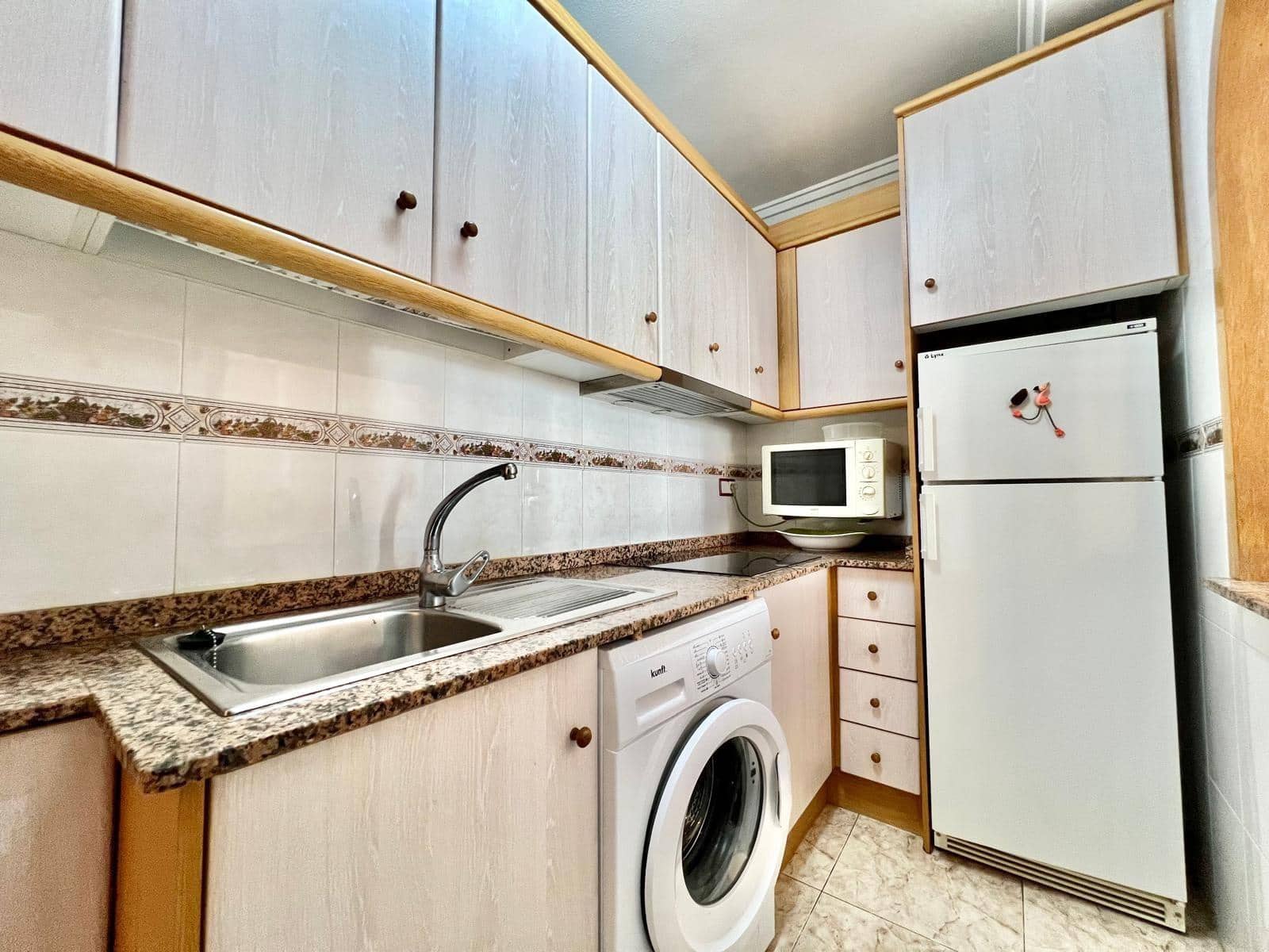 2 Zimmer Apartment zu verkaufen in Torrevieja - 169.900 € (Ref: 9877301)