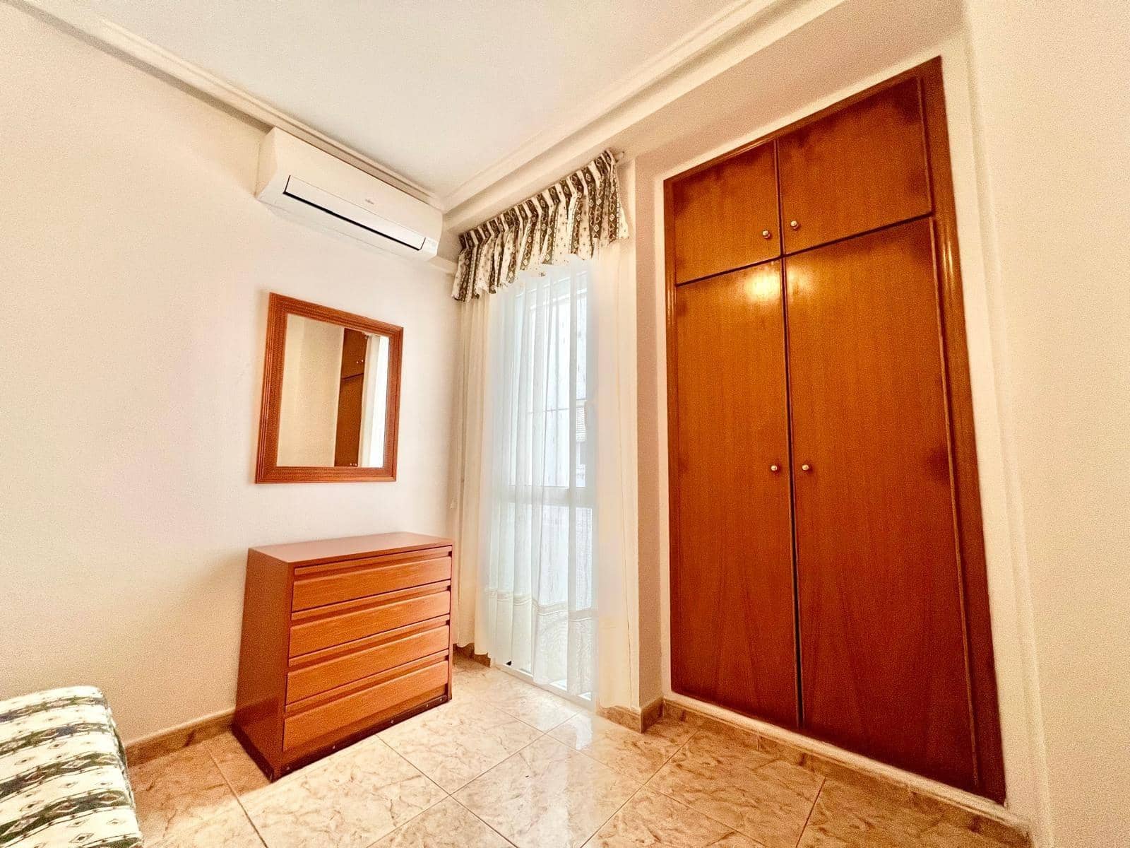 2 Zimmer Apartment zu verkaufen in Torrevieja - 169.900 € (Ref: 9877301)