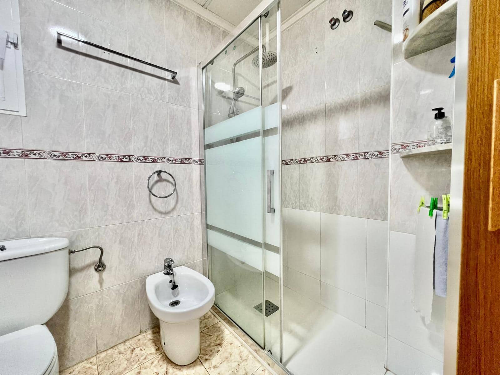 2 Zimmer Apartment zu verkaufen in Torrevieja - 169.900 € (Ref: 9877301)