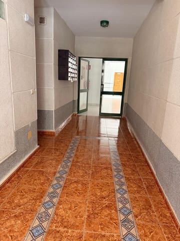 1 Zimmer Apartment zu verkaufen in Avenida Habaneras - Curva de Palangre, Torrevieja - 147.000 € (Ref: 9877307)