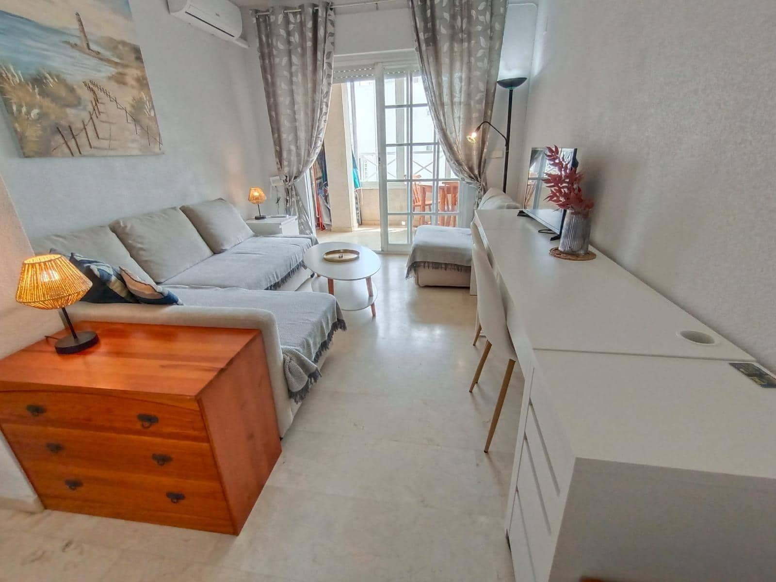 Apartamento en Torrevieja en venta - 125.000 € (Ref: 9877310)