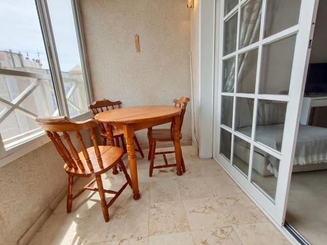 Apartamento en Playa de los Locos, Torrevieja en venta - 125.000 € (Ref: 9877310)
