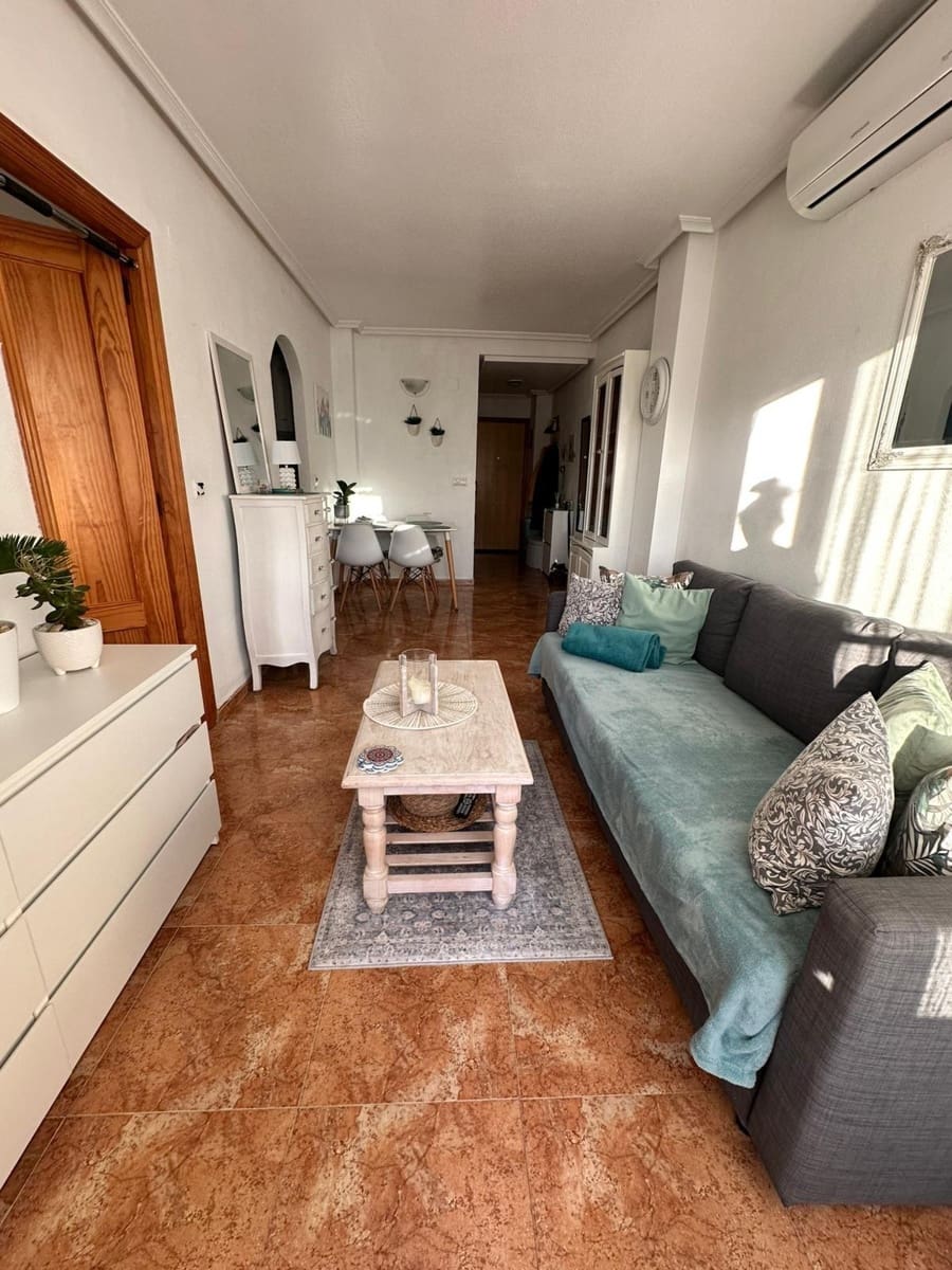 1 quarto Apartamento para venda em Torrevieja - 115 000 € (Ref: 9877330)